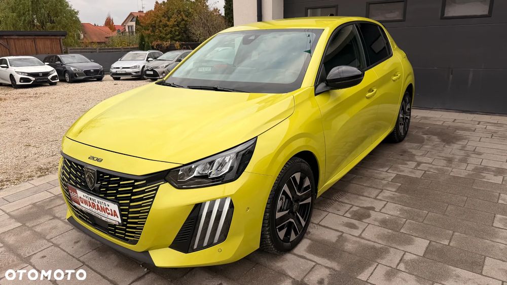 Peugeot 208 - 36