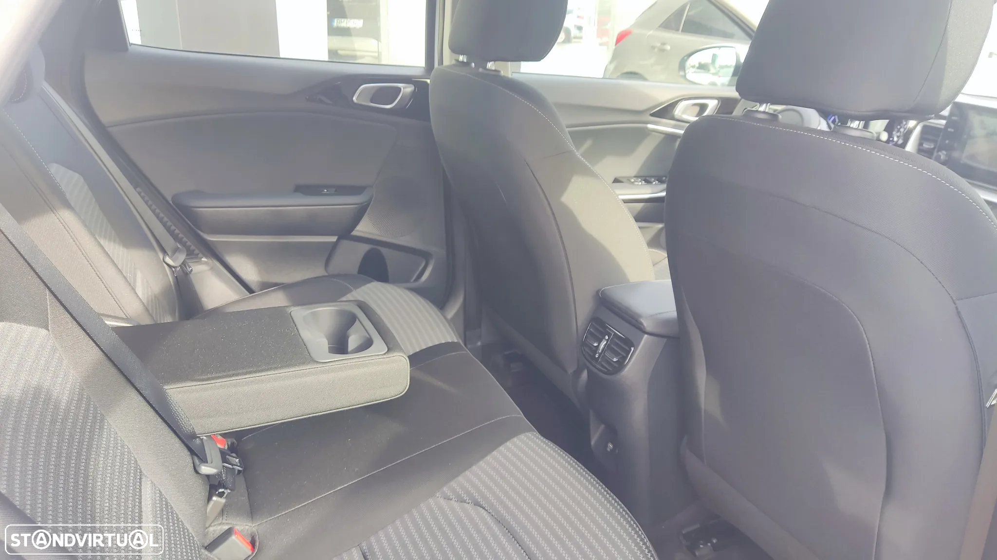 Kia XCeed 1.6 GDi PHEV Drive - 36