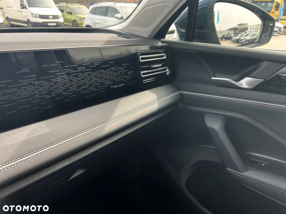 Volkswagen Tiguan 1.5 eHybrid PHEV 150kW Elegance DSG - 34