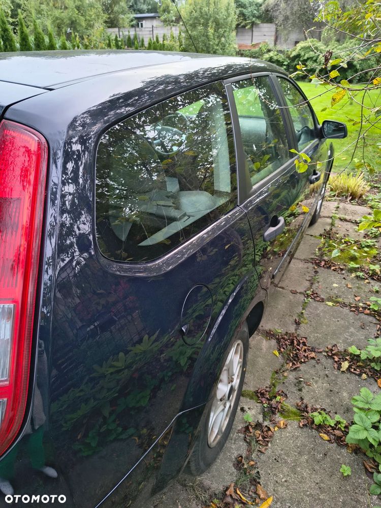 Ford Focus 1.6 Ambiente - 5