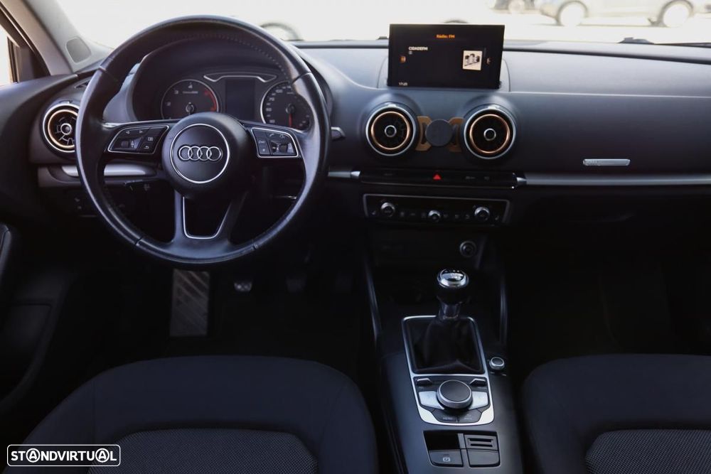 Audi A3 Sportback 1.6 TDI Sport - 20