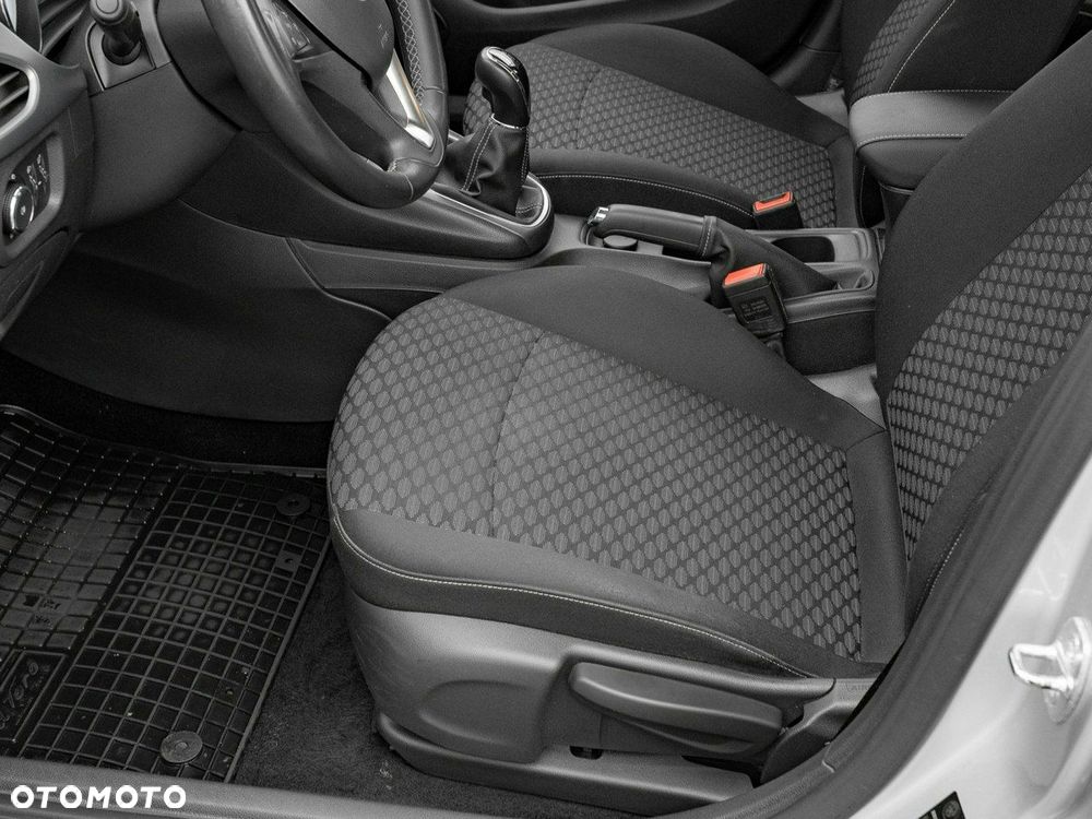 Opel Astra 1.2 T Edition S&S - 12