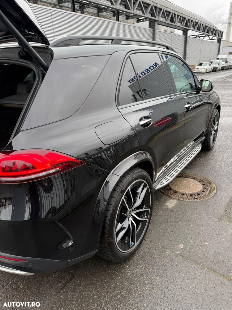 Mercedes-Benz GLE - 11