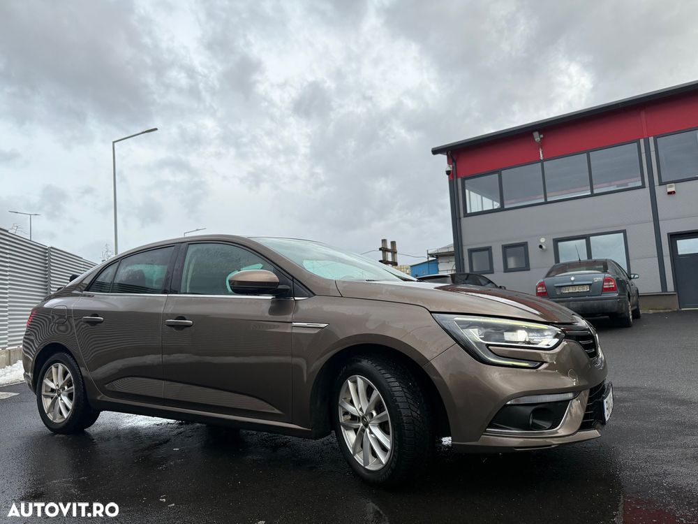 Renault Megane TCe 140 GPF Intens - 9