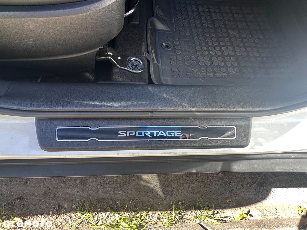 Kia Sportage 1.6 GDI Business Line L 2WD - 18