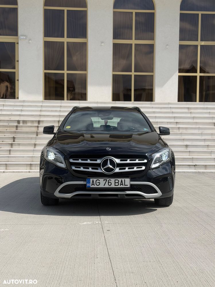 Mercedes-Benz GLA 200 d 7G-DCT - 2