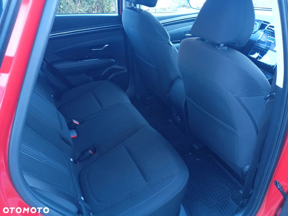 Hyundai Tucson 1.6 T-GDi 48V-Hybrid 4WD DCT Blackline - 19