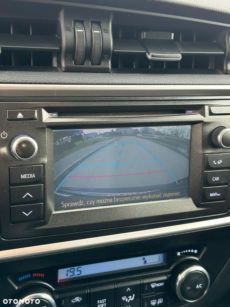Toyota Auris 1.4 D-4D Edition-S - 14