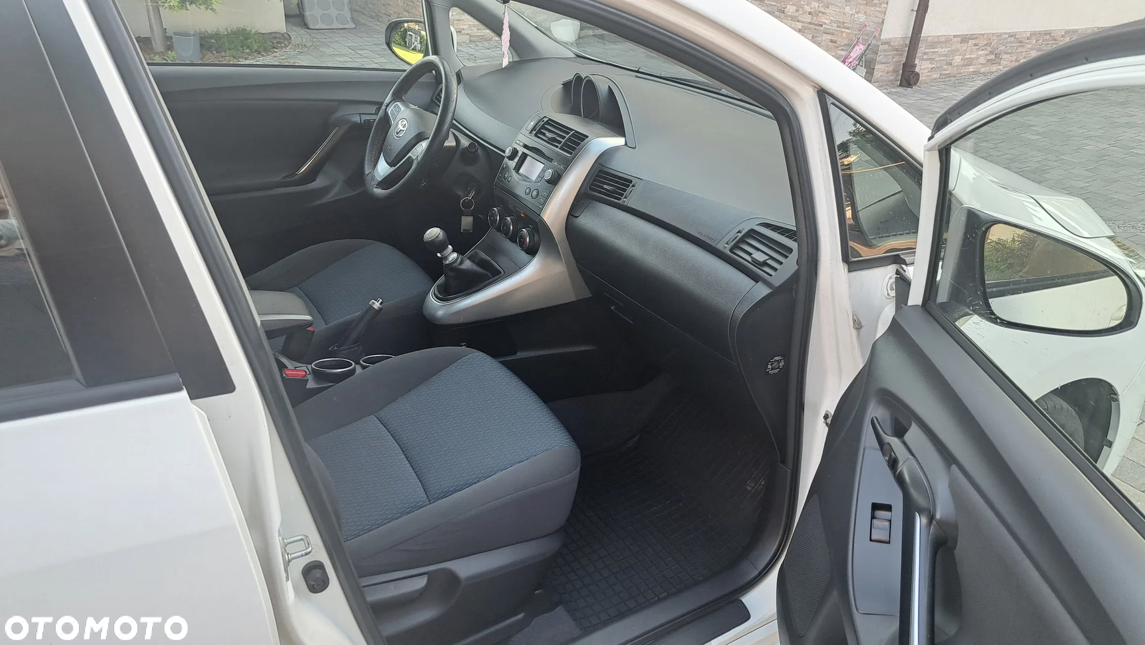 Toyota Verso 1.6 Active - 13