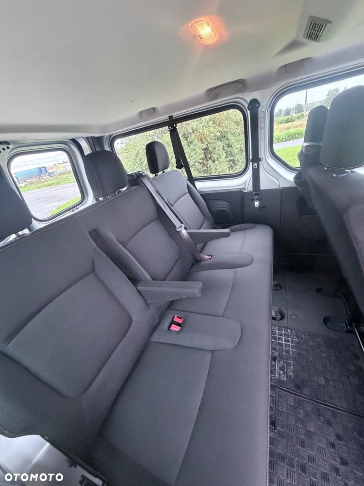 Renault Trafic - 11