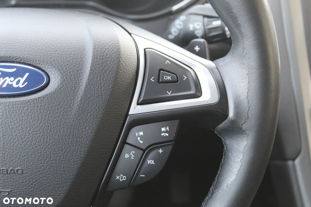 Ford Mondeo 2.0 TDCi Titanium PowerShift - 27