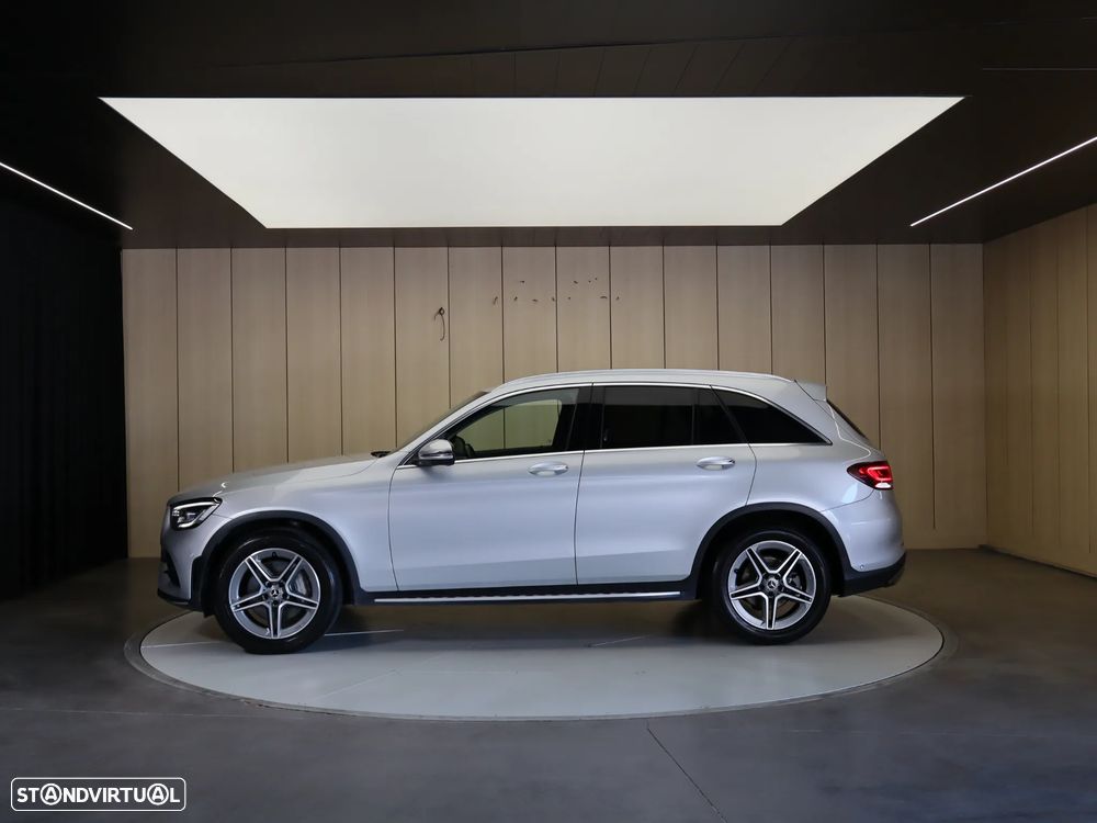 Mercedes-Benz GLC 300 d 4Matic 9G-TRONIC AMG Line - 3