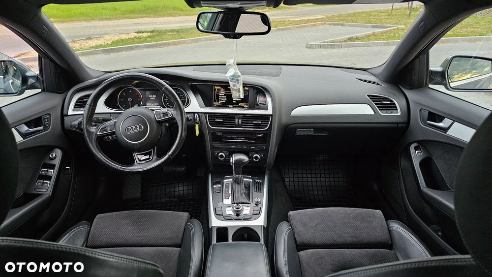 Audi A4 Avant - 6