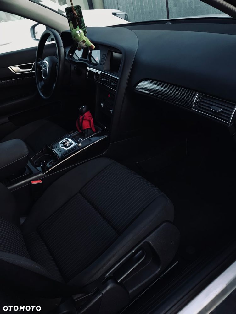 Audi A6 Limousine 2.4 - 10