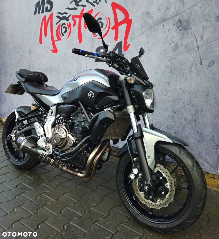 Yamaha MT - 3