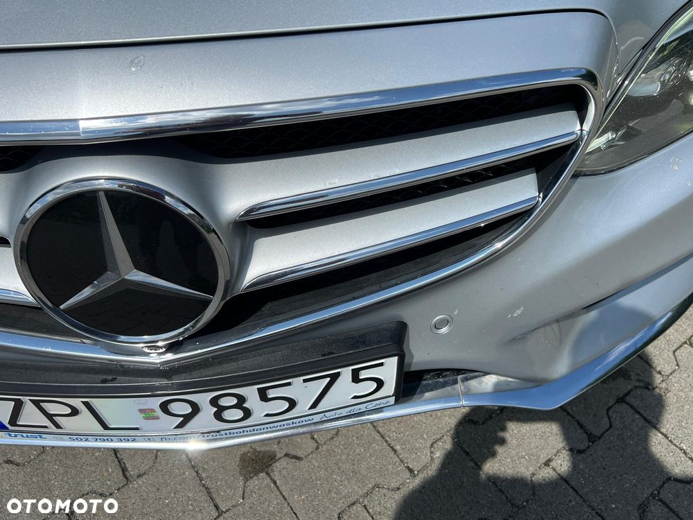 Mercedes-Benz Klasa E 300 BlueTEC 7G-TRONIC - 19