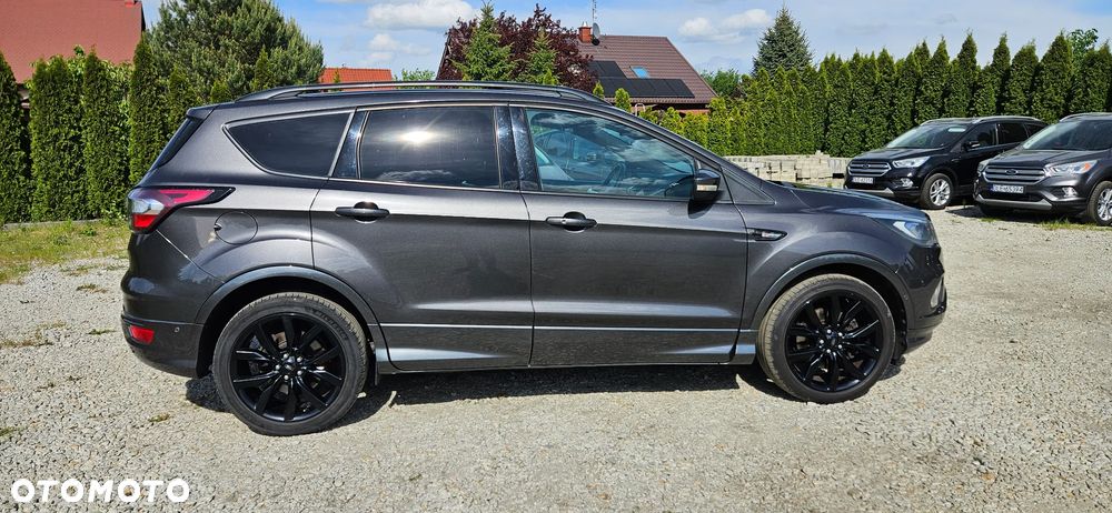 Ford Kuga 2.0 TDCi 2x4 ST-Line - 5