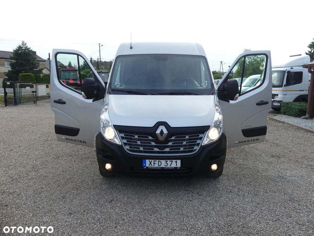 Renault Master - 24
