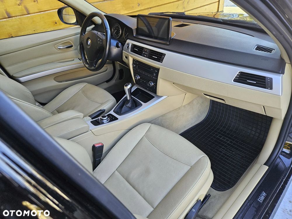BMW Seria 3 - 19