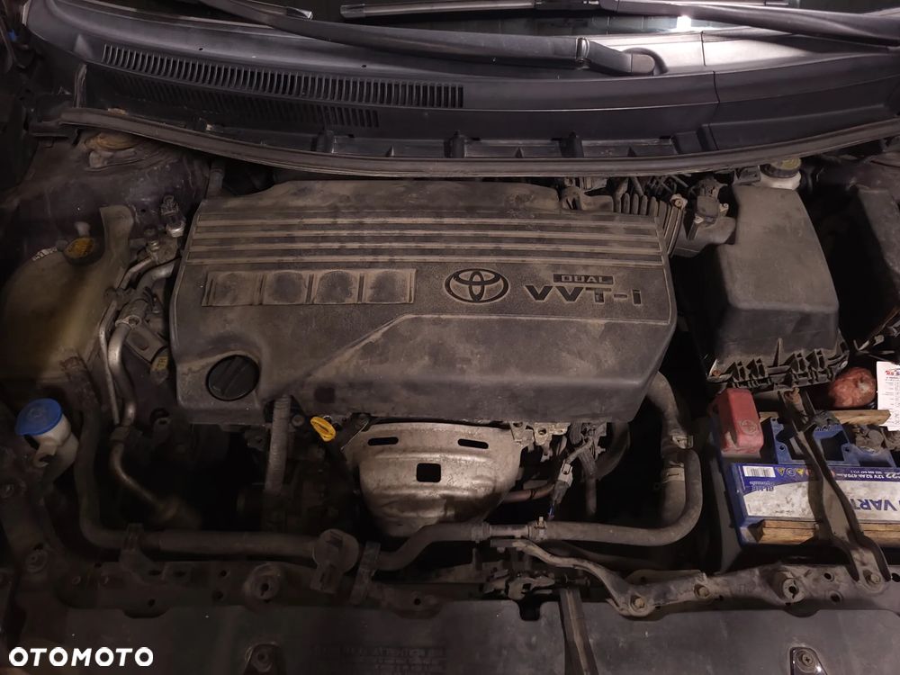 Toyota Auris 1.33 VVT-i Terra - 11