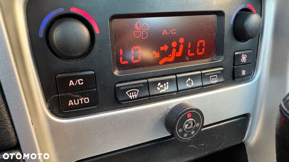 Peugeot 307 SW 140 Automatik Premium - 10