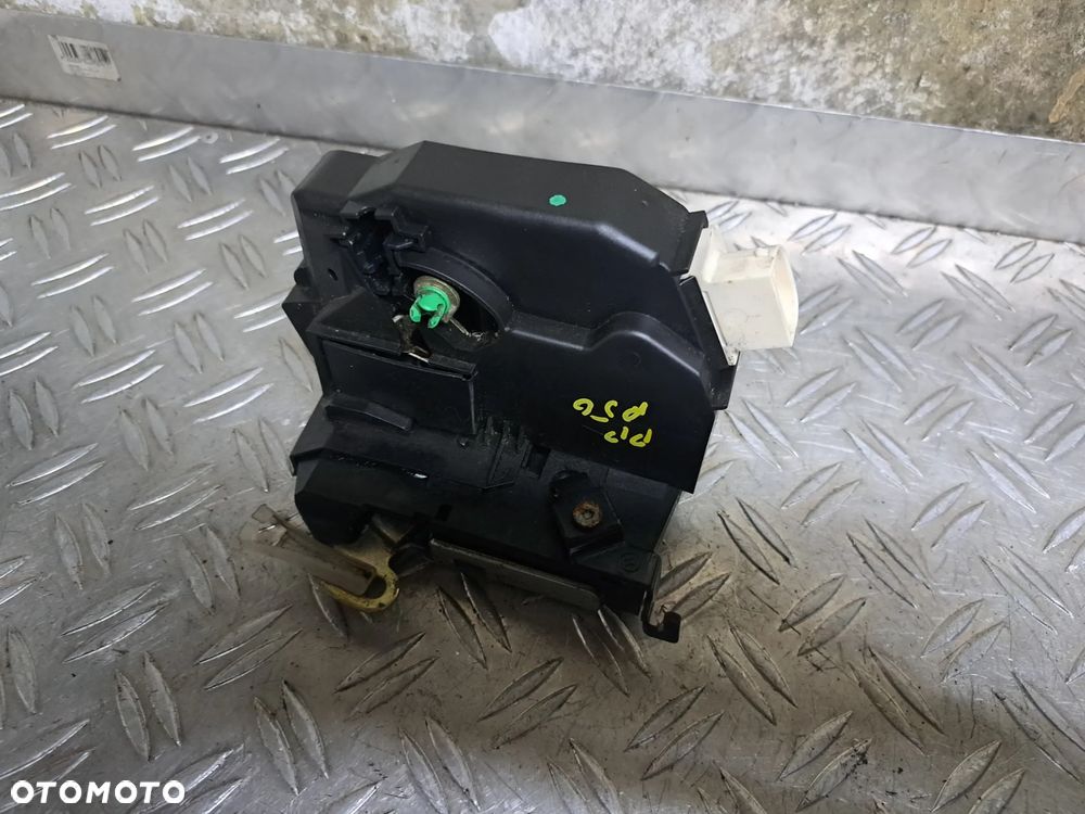 Zamek Prawy Mini Cooper  R50 R52 R53 R56 EUROPA - 1