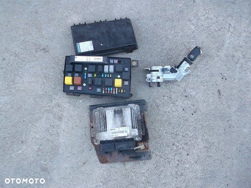 KOMPUTER, STACYJKA, BSI OPEL ZAFIRA B 1,9CDTI 120 - 1
