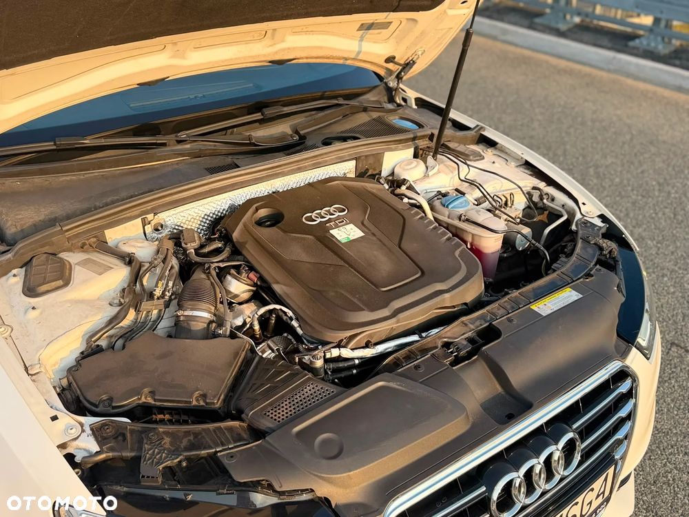 Audi A5 Cabrio 2.0 TDI DPF (clean diesel) - 36
