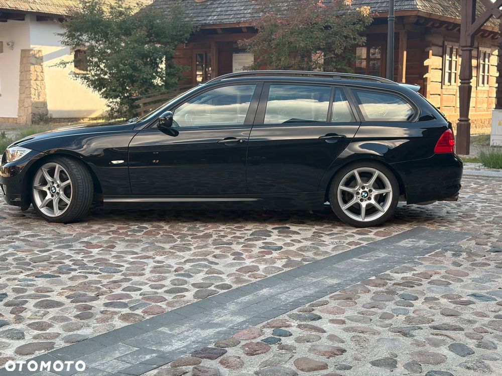 BMW Seria 3 318i - 3