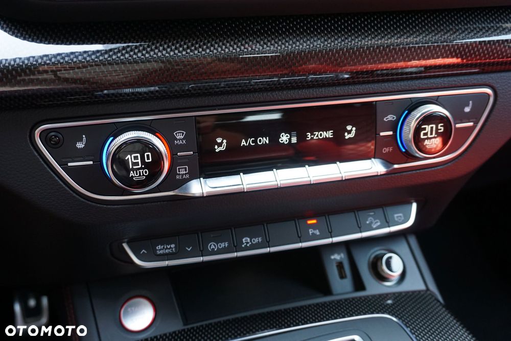 Audi SQ5 - 34