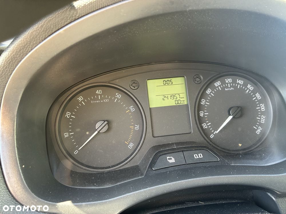 Skoda Fabia - 5