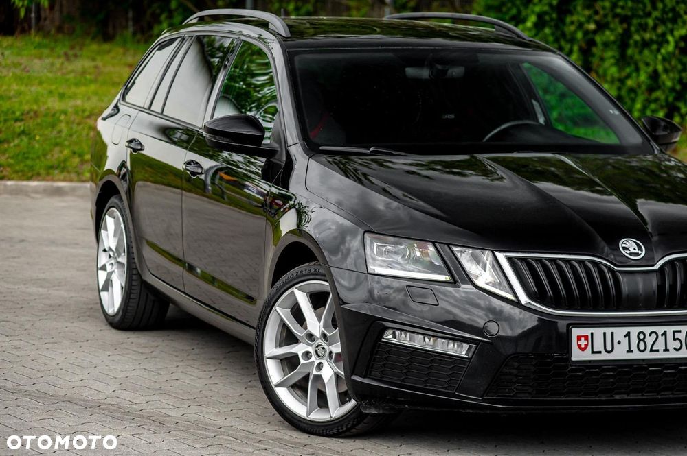 Skoda Octavia 2.0 TDI (Green tec) 4x4 DSG RS - 4