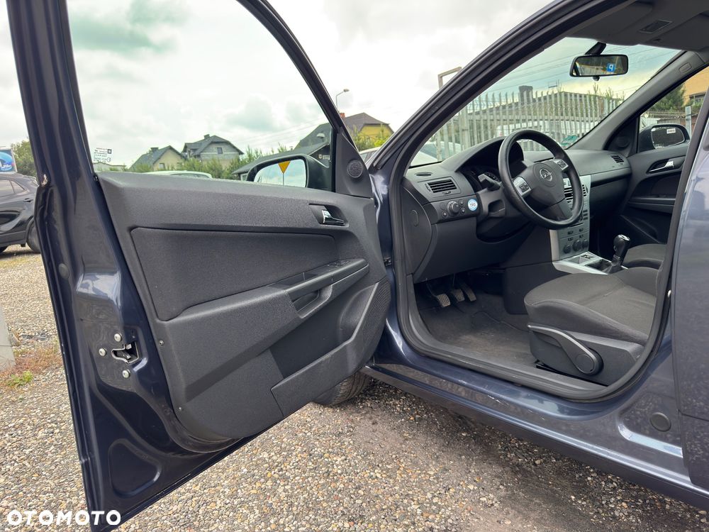 Opel Astra - 15