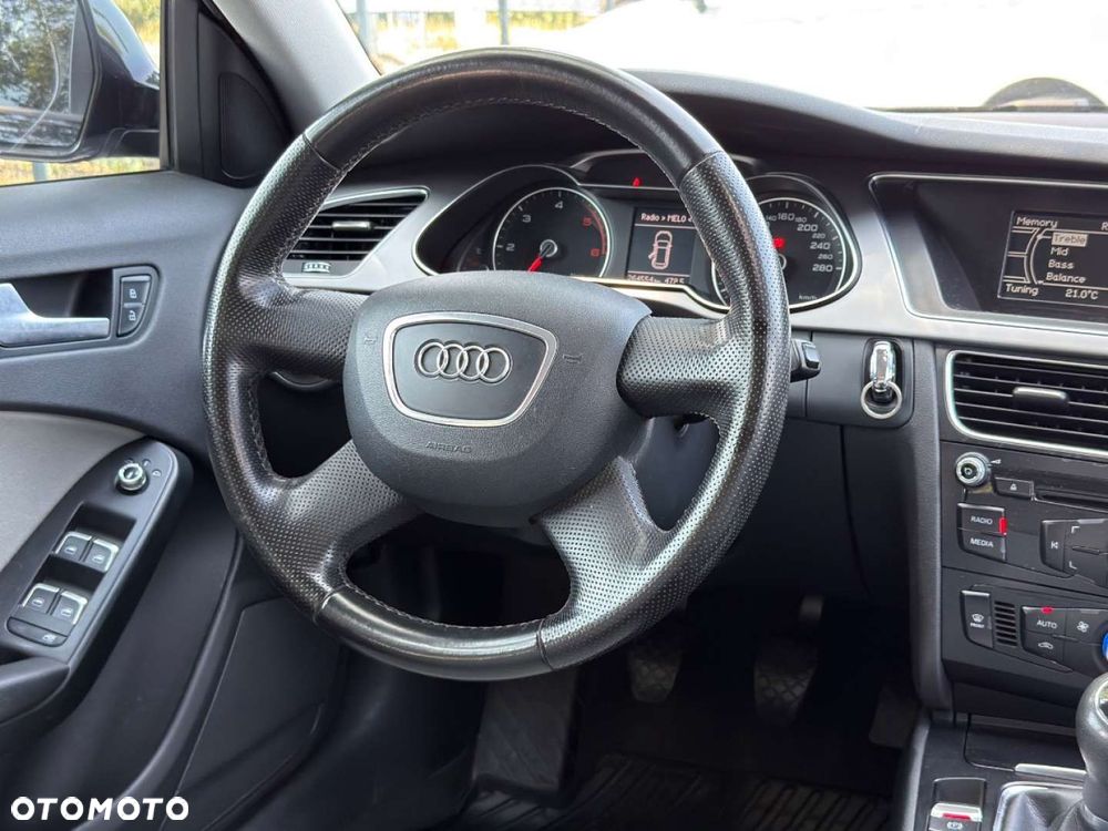Audi A4 Allroad - 35