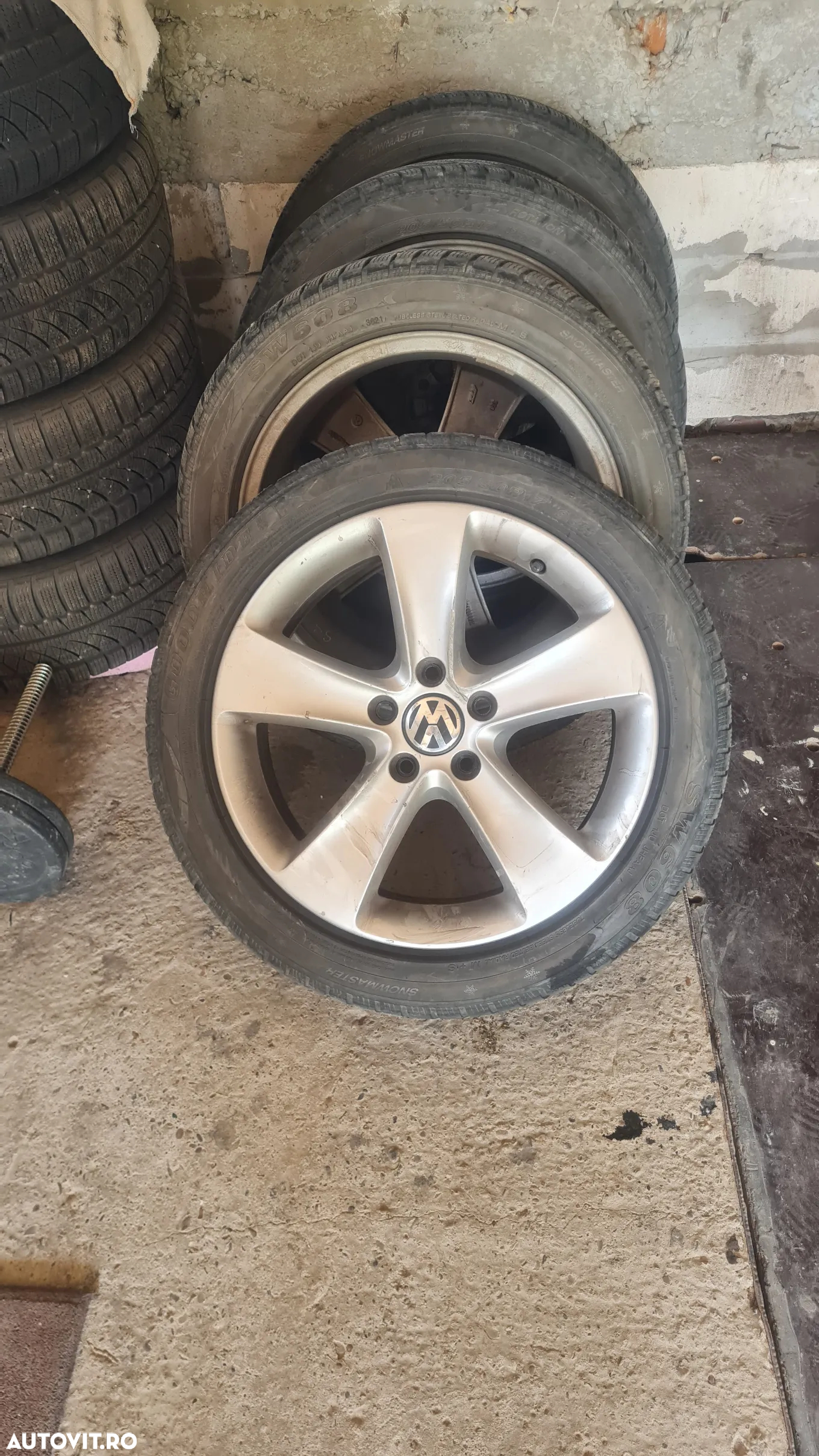 Volkswagen Passat CC - 16