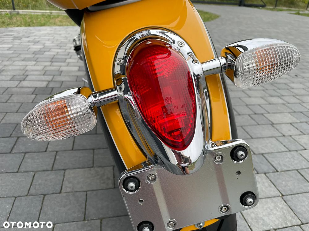 BMW R - 22