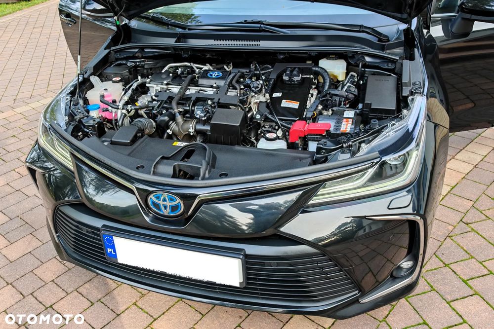 Toyota Corolla 1.8 Hybrid Comfort - 36