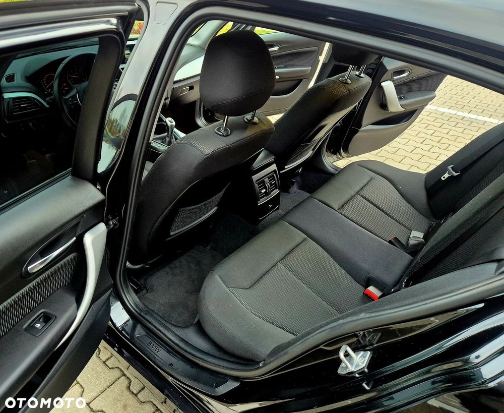 BMW Seria 1 118d - 17