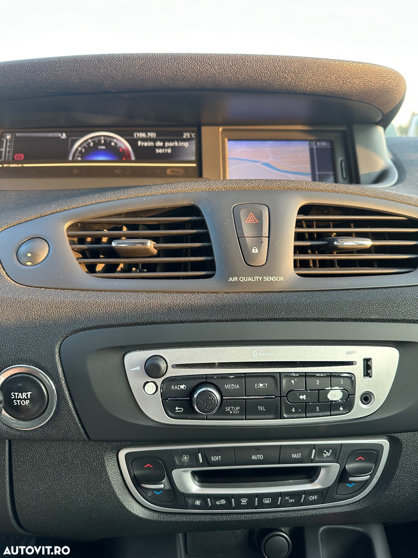 Renault Scenic - 19