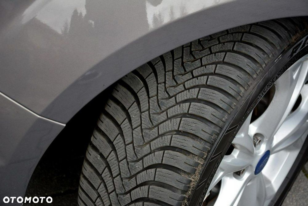 Ford Galaxy 2.0 TDCi Platinium X (Ghia) MPS6 - 40