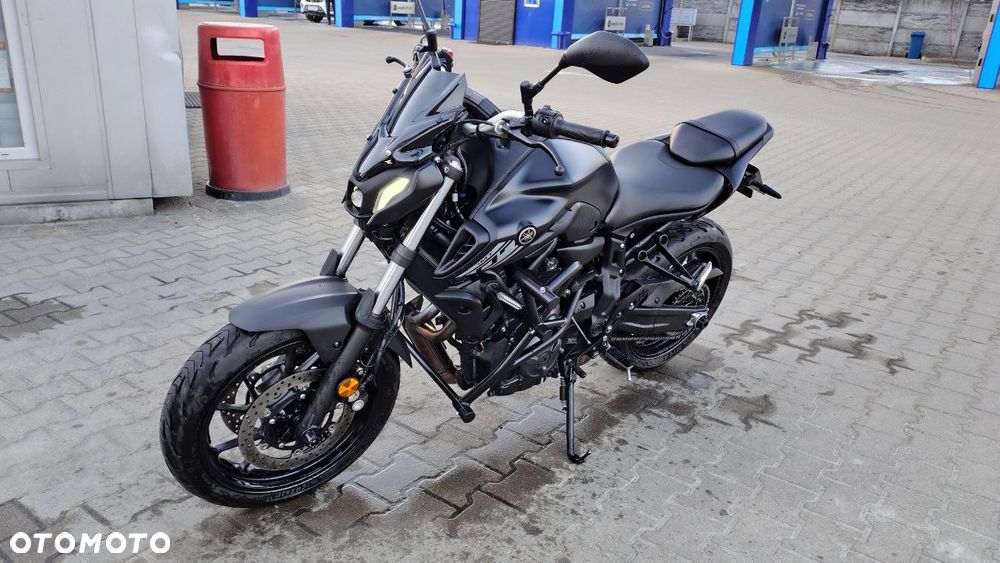 Yamaha MT - 2