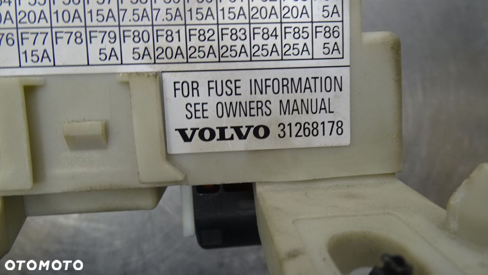 MODUŁ BSI VOLVO S40 II LIFT 1.8 - 7