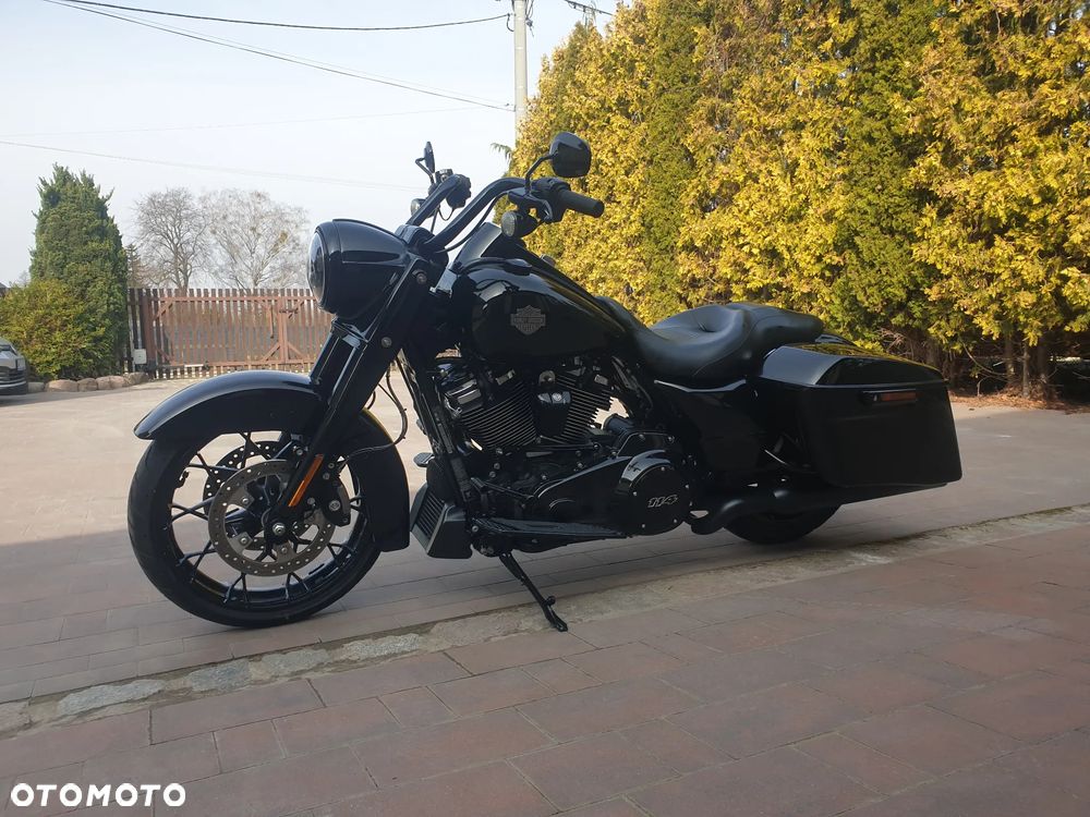 Harley-Davidson Touring Road King - 1