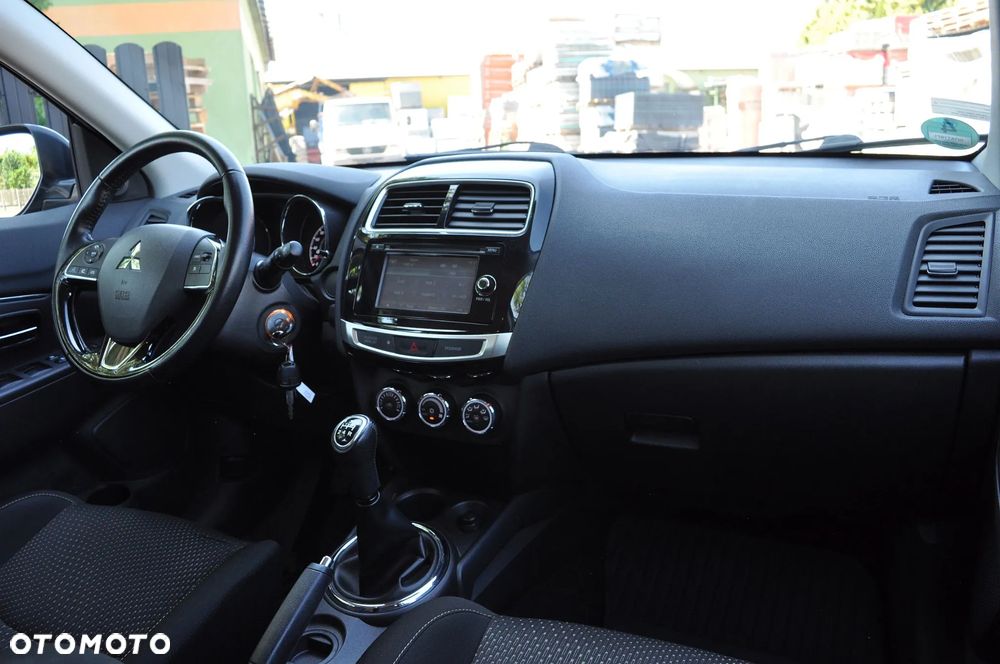 Mitsubishi ASX 1.6 Instyle - 25