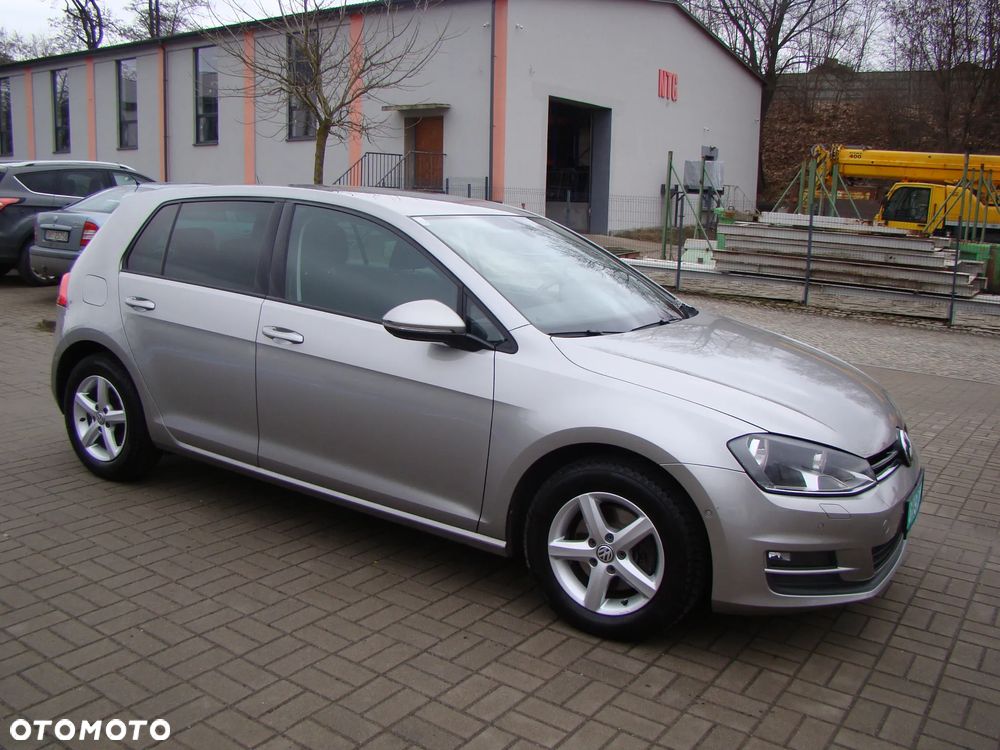 Volkswagen Golf 1.2 TSI BMT Trendline - 7