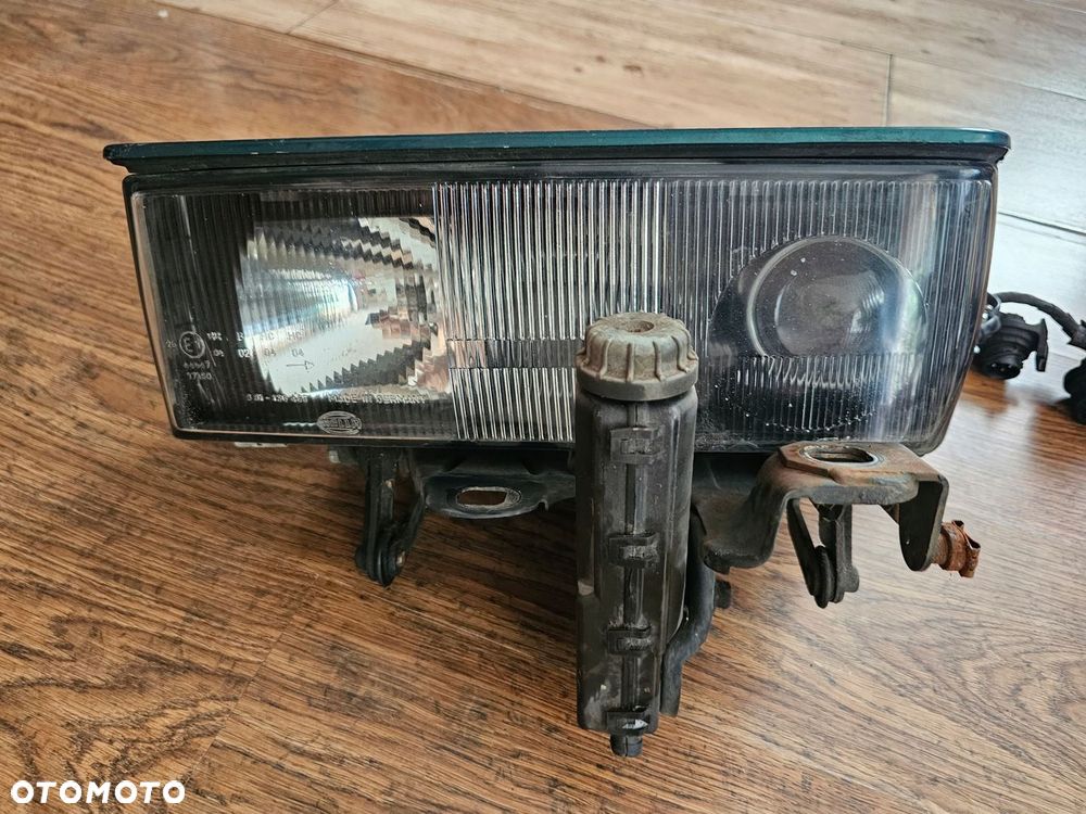 LAMPA LEWY PRAWY PRZÓD BMW E31 850 840 - 3