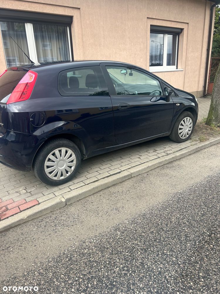 Fiat Punto 1.2 8V - 11
