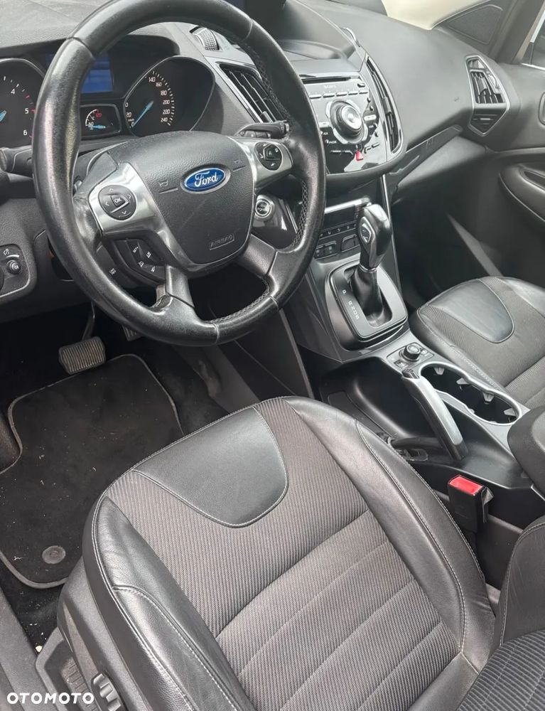 Ford Kuga 2.0 TDCi 4x4 Individual - 4