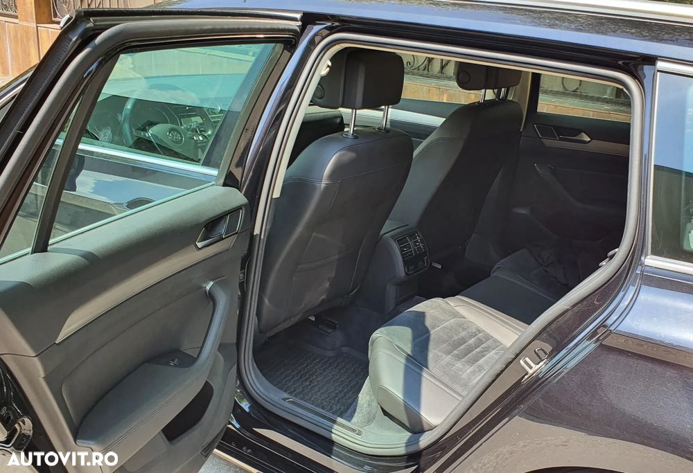 Volkswagen Passat 2.0 TDI DSG Highline - 14
