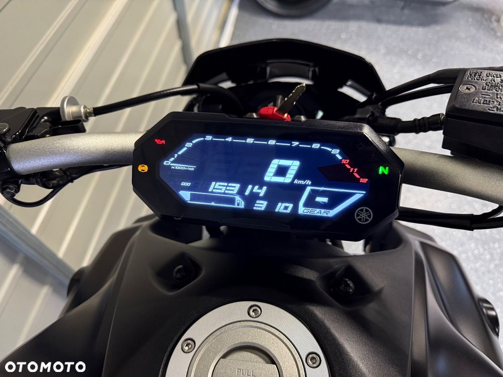 Yamaha MT - 9